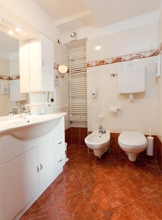 Hotel Rosalpina Фольгария Экстерьер фото